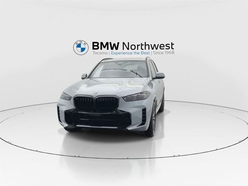 New 2026 BMW X5 xDrive40i AWD/4WD image 8