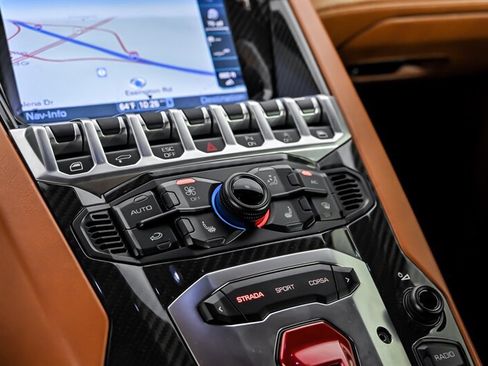Used 2017 Lamborghini Aventador LP 700-4 AWD/4WD image 43