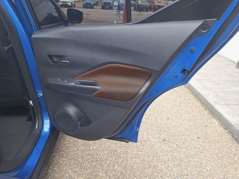 Certified 2024 Nissan Kicks SR image 24