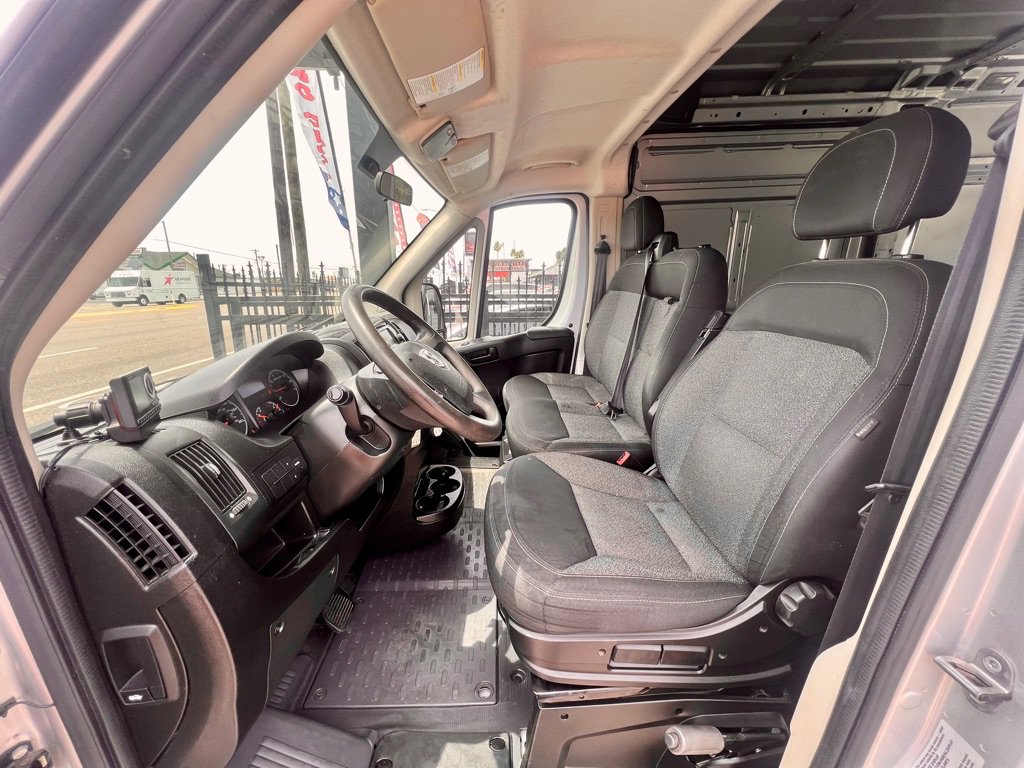 Used 2015 RAM ProMaster 1500 w/ Mopar Trailer Tow Group FWD image 14