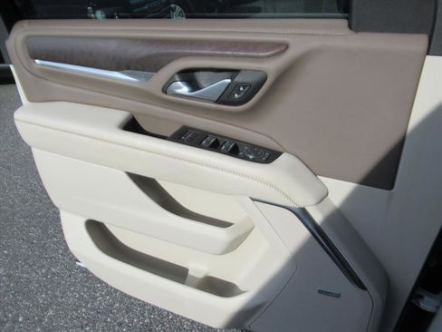 Used 2022 GMC Yukon Denali image 27