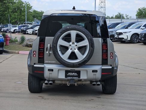 Used 2024 Land Rover Defender 110 SE AWD/4WD image 7