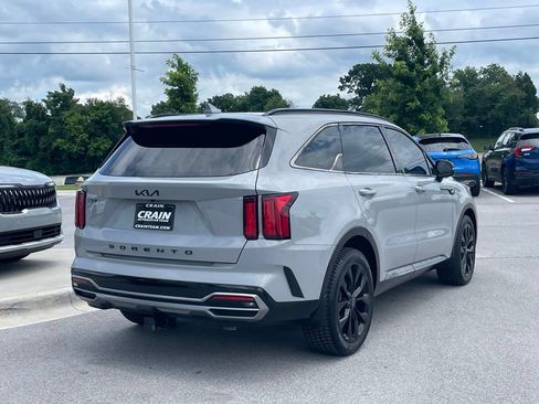 Used 2022 Kia Sorento SX FWD image 8