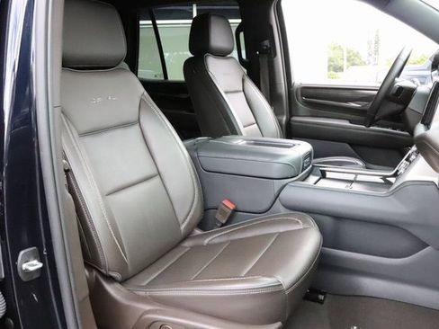 Used 2023 GMC Yukon Denali image 19