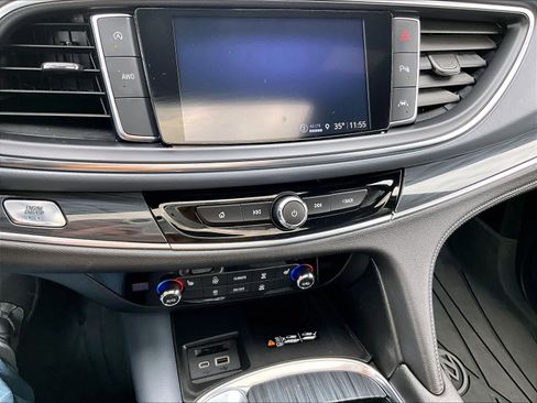 Used 2023 Buick Enclave Essence w/ Experience Buick Package image 27