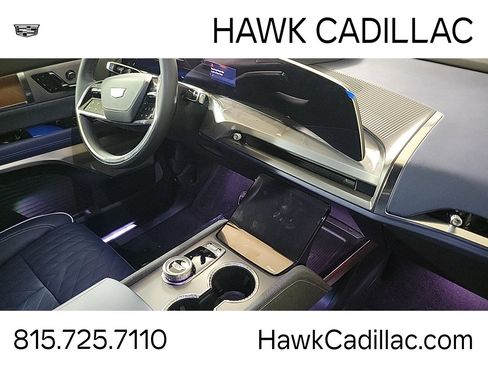 New 2026 Cadillac Vistiq Premium Luxury AWD/4WD image 24