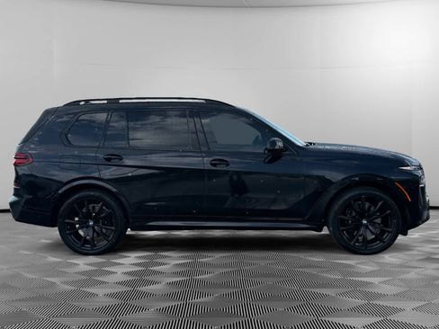 Used 2024 BMW X7 xDrive40i w/ Executive Package AWD/4WD image 4