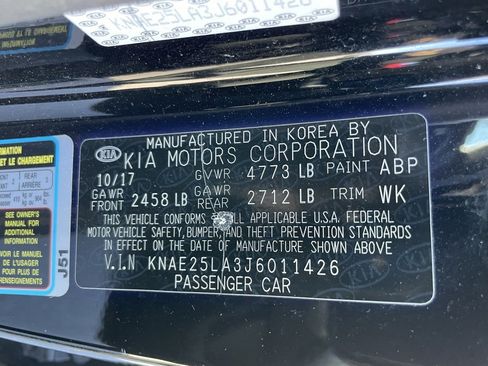 Used 2018 Kia Stinger Premium image 11