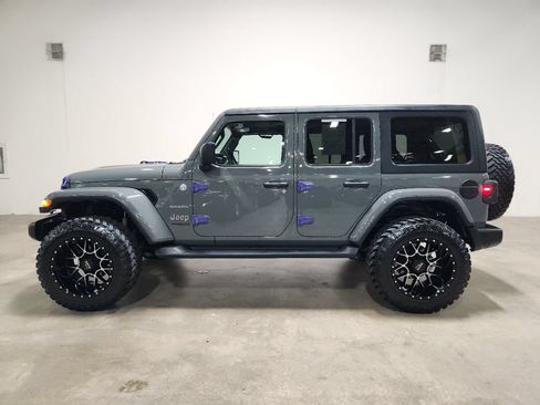 Used 2021 Jeep Wrangler Unlimited Sahara AWD/4WD image 7