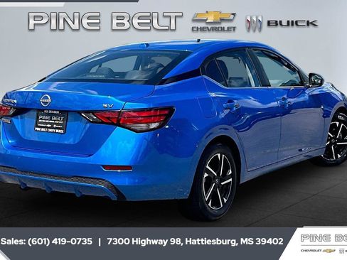 Used 2024 Nissan Sentra SV FWD image 11