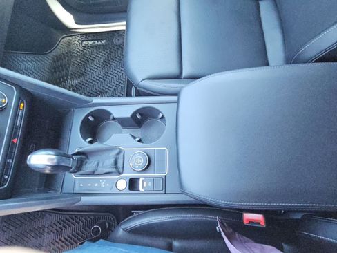 Used 2019 Volkswagen Atlas SE AWD/4WD image 19
