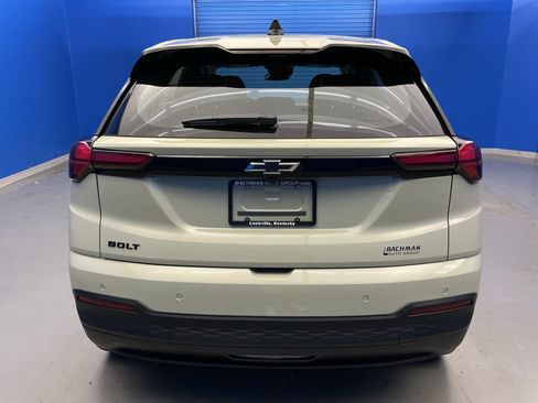 New 2027 Chevrolet Bolt LT FWD image 6