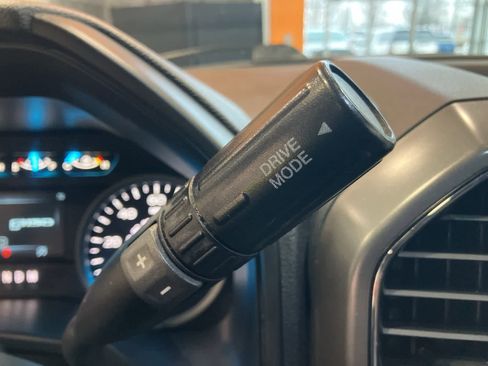 Used 2020 Ford F150 XLT w/ Equipment Group 302A Luxury image 21