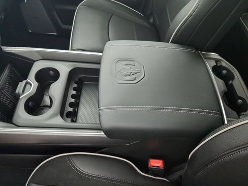 New 2026 RAM 2500 Laramie AWD/4WD image 20
