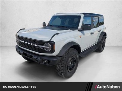 New 2026 Ford Bronco Badlands w/ Wildtrak Package