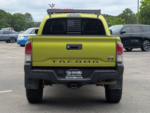 Used 2023 Toyota Tacoma TRD Off-Road AWD/4WD image 8