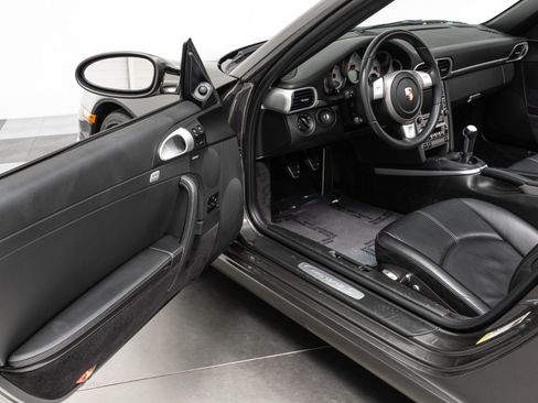 Used 2006 Porsche 911 Carrera S RWD image 23