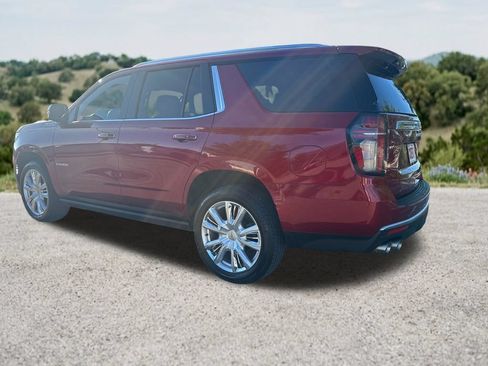 Used 2021 Chevrolet Tahoe High Country w/ Premium Package RWD image 7