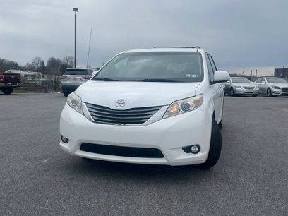 Used 2013 Toyota Sienna XLE w/ Entertainment Pkg
