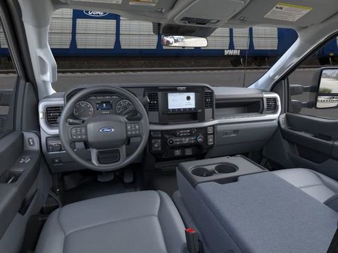 New 2026 Ford F350 XL w/ 360-Degree Camera Package AWD/4WD image 9