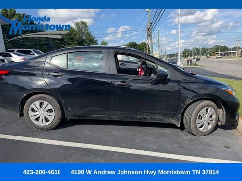Used 2024 Nissan Versa S w/ Trunk Package FWD image 1