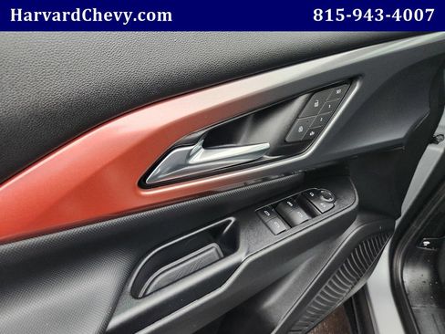 Used 2025 Chevrolet Equinox EV RS w/ Active Safety Package 3 image 36