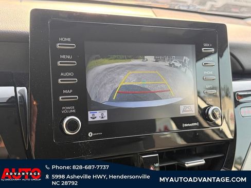 Used 2022 Toyota Camry LE FWD image 11