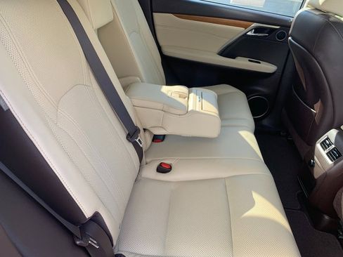 Used 2019 Lexus RX 450h AWD image 16