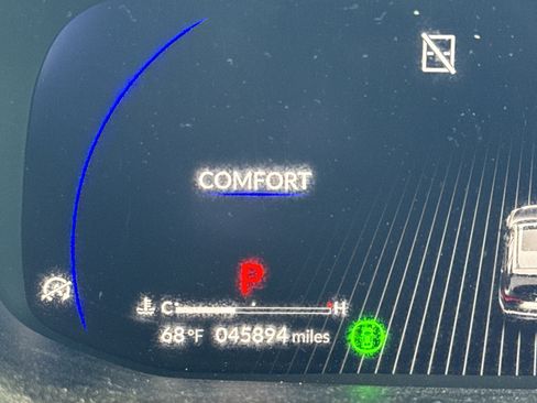 Used 2023 Acura MDX SH-AWD w/ Advance Package image 24