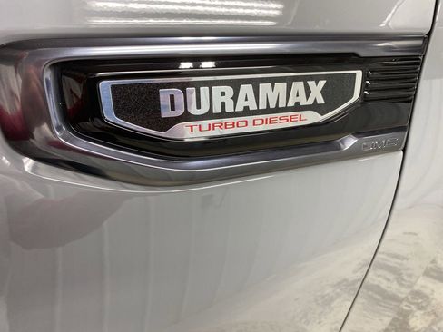 Certified 2024 GMC Sierra 1500 AT4 w/ AT4 Premium Package AWD/4WD image 13