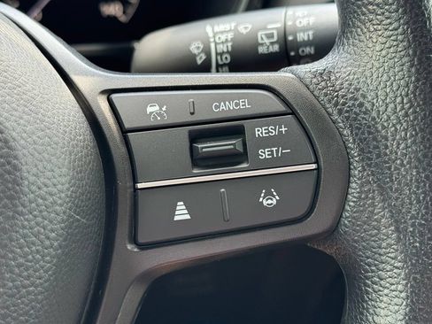 Used 2025 Honda CR-V LX image 25