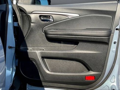 Used 2022 Honda Pilot Sport image 31