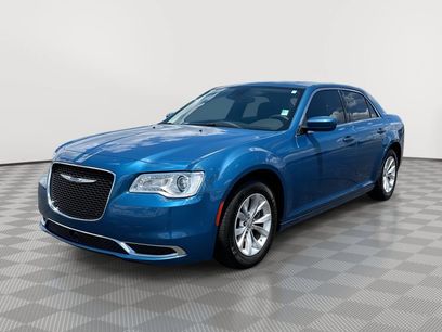 Used 2023 Chrysler 300 Touring w/ Safetytec Plus Group