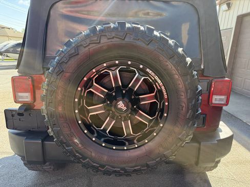 Used 2008 Jeep Wrangler X AWD/4WD image 26