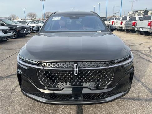 New 2026 Lincoln Nautilus Reserve AWD/4WD image 9