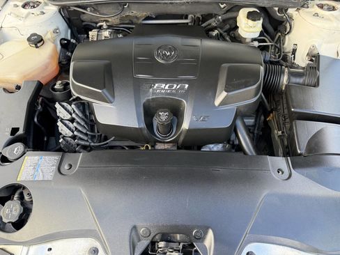 Used 2007 Buick Lucerne CXL w/ Luxury Package image 21