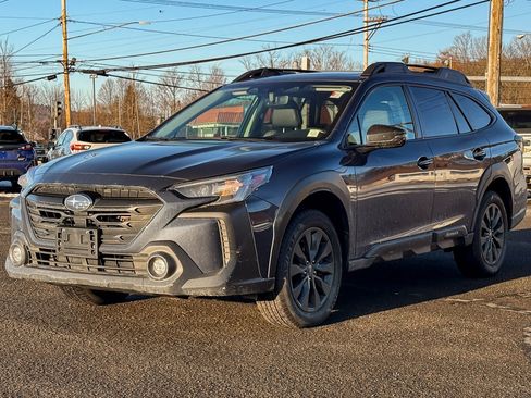 Certified 2023 Subaru Outback Onyx Edition image 4