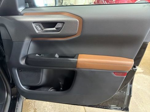 New 2026 Ford Bronco Sport Outer Banks w/ Sasquatch Outer Banks Package AWD/4WD image 17