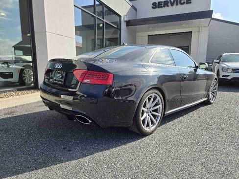 Used 2013 Audi RS 5 Coupe w/ Audi MMI Navigation Plus Pkg image 3