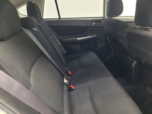 Used 2015 Subaru Crosstrek 2.0i Premium AWD/4WD image 19