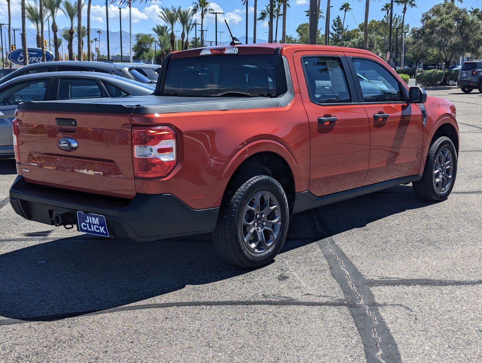 Certified 2023 Ford Maverick XLT FWD image 2