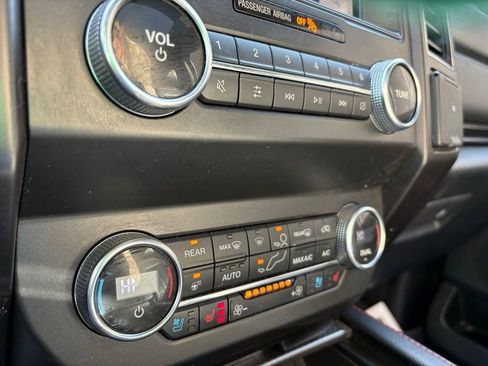 Used 2020 Ford Expedition Limited w/ Equipment Group 303A image 40