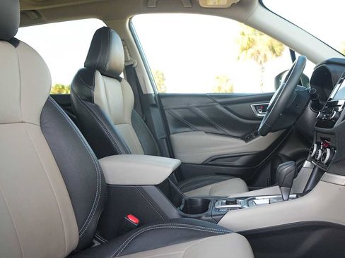 Used 2020 Subaru Forester Premium image 15