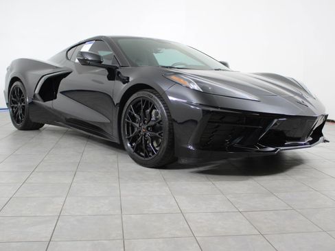 Used 2023 Chevrolet Corvette Stingray Preferred Cpe w/ 2LT image 7