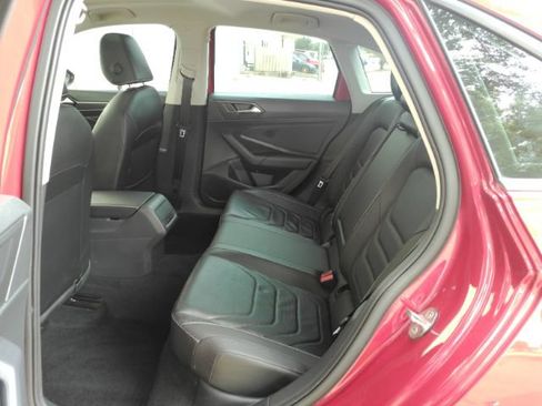 Used 2022 Volkswagen Jetta SEL FWD image 17