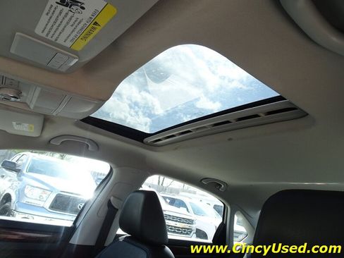 Used 2013 Volkswagen Passat 3.6 SEL Premium FWD image 24
