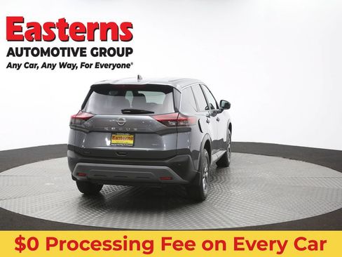 Used 2023 Nissan Rogue S AWD/4WD image 39
