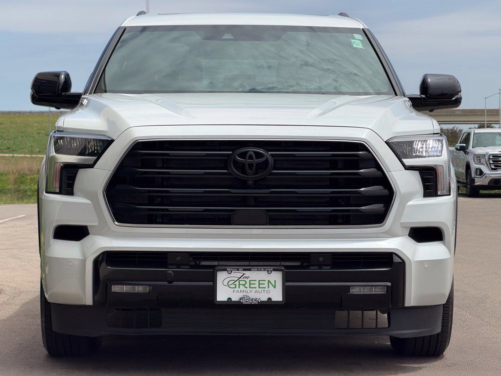 Used 2025 Toyota Sequoia Limited AWD/4WD image 7