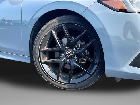 Used 2023 Honda Civic Sport image 9