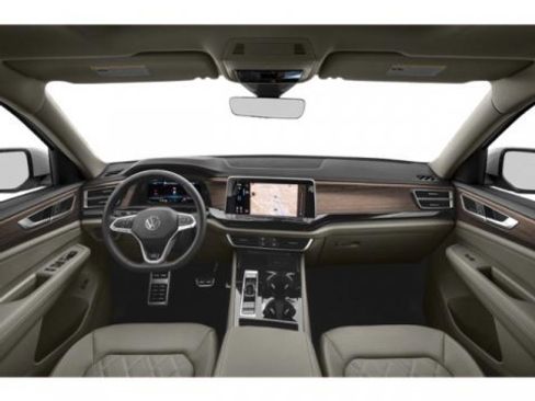 Used 2024 Volkswagen Atlas SEL Premium R-Line image 8